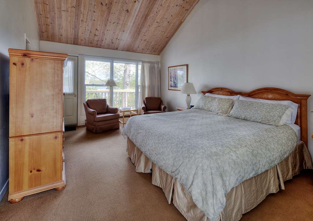 Sir Sam'S Inn & Spa (Adults Only) Haliburton Habitación foto